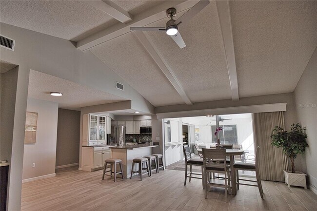 Building Photo - 1702 Kilruss Dr