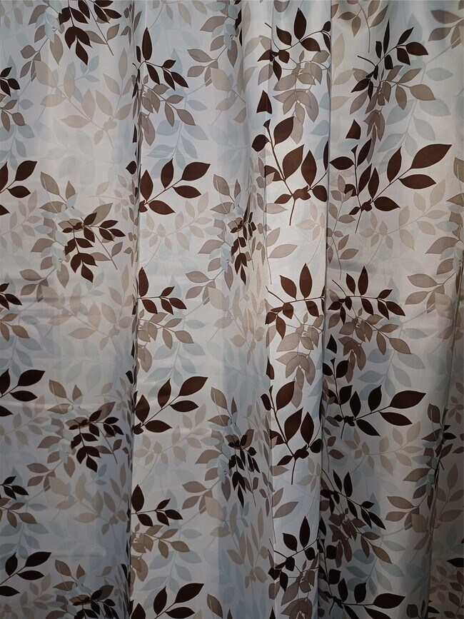 Building Photo - 5815 Schevers St