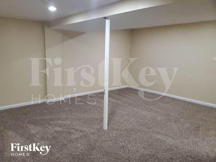 Building Photo - 4916 Rialto Ridge Dr