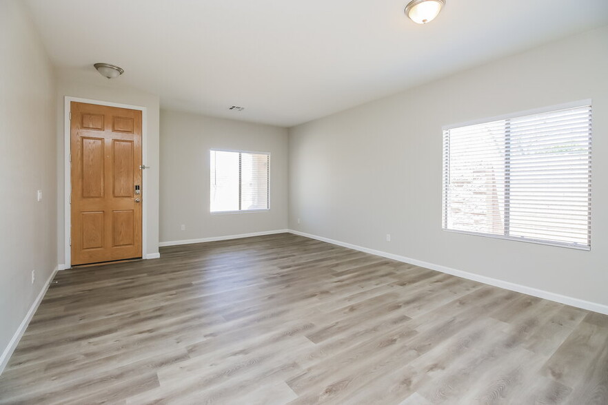 Building Photo - 29457 N Broken Shale Dr
