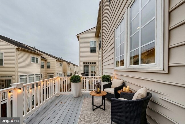 Building Photo - 9321 Hundith Hill Ct