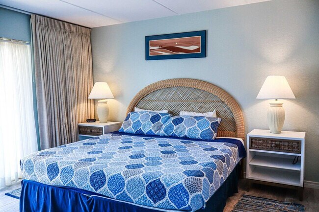 Building Photo - 2401 Gulf Blvd