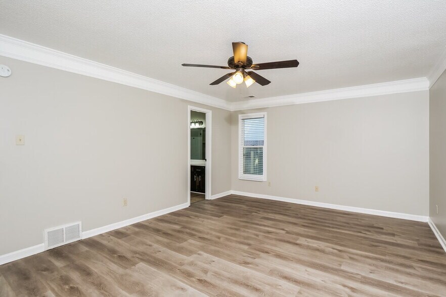 Building Photo - 128 Walnut Ridge Ln