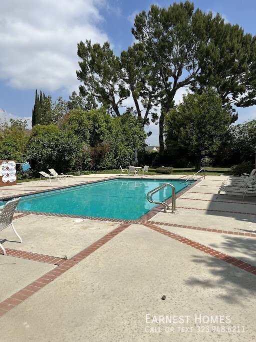 Building Photo - 5115 Kester Ave