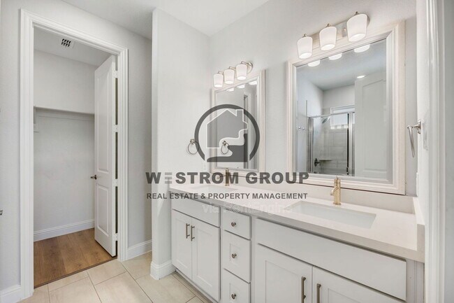 Building Photo - 430 Cherry Laurel Dr