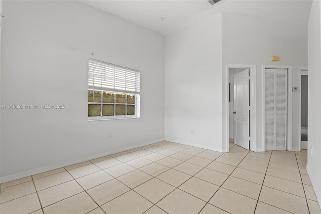 Building Photo - 15793 SW 43rd St