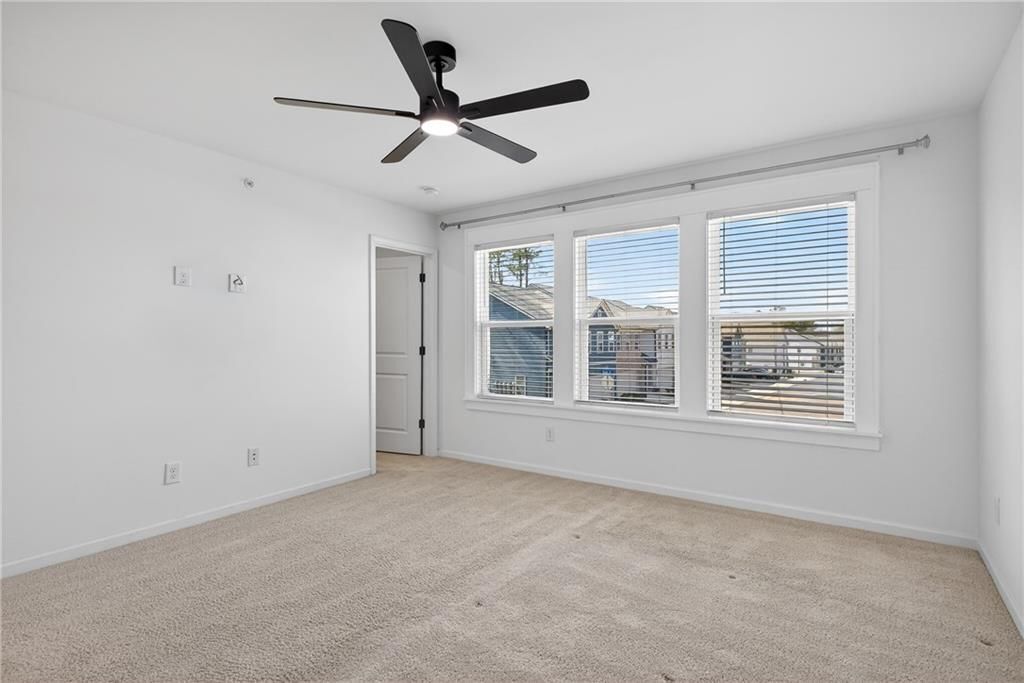 Building Photo - 4406 Ryan St