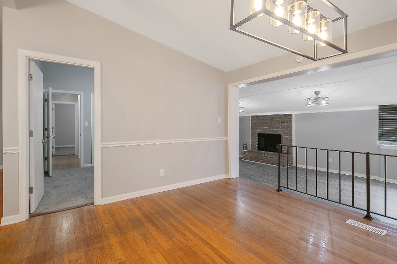Building Photo - 4442 Wellington Dr