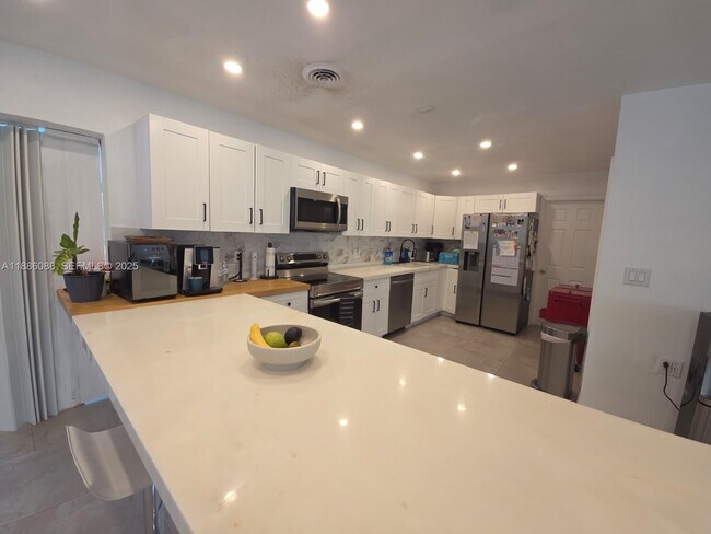 Building Photo - 14001 Mustang Trail