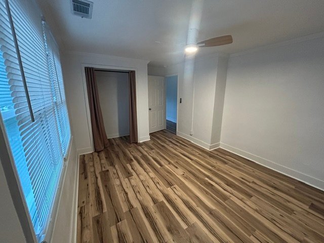 Building Photo - 522 Meritta Ave