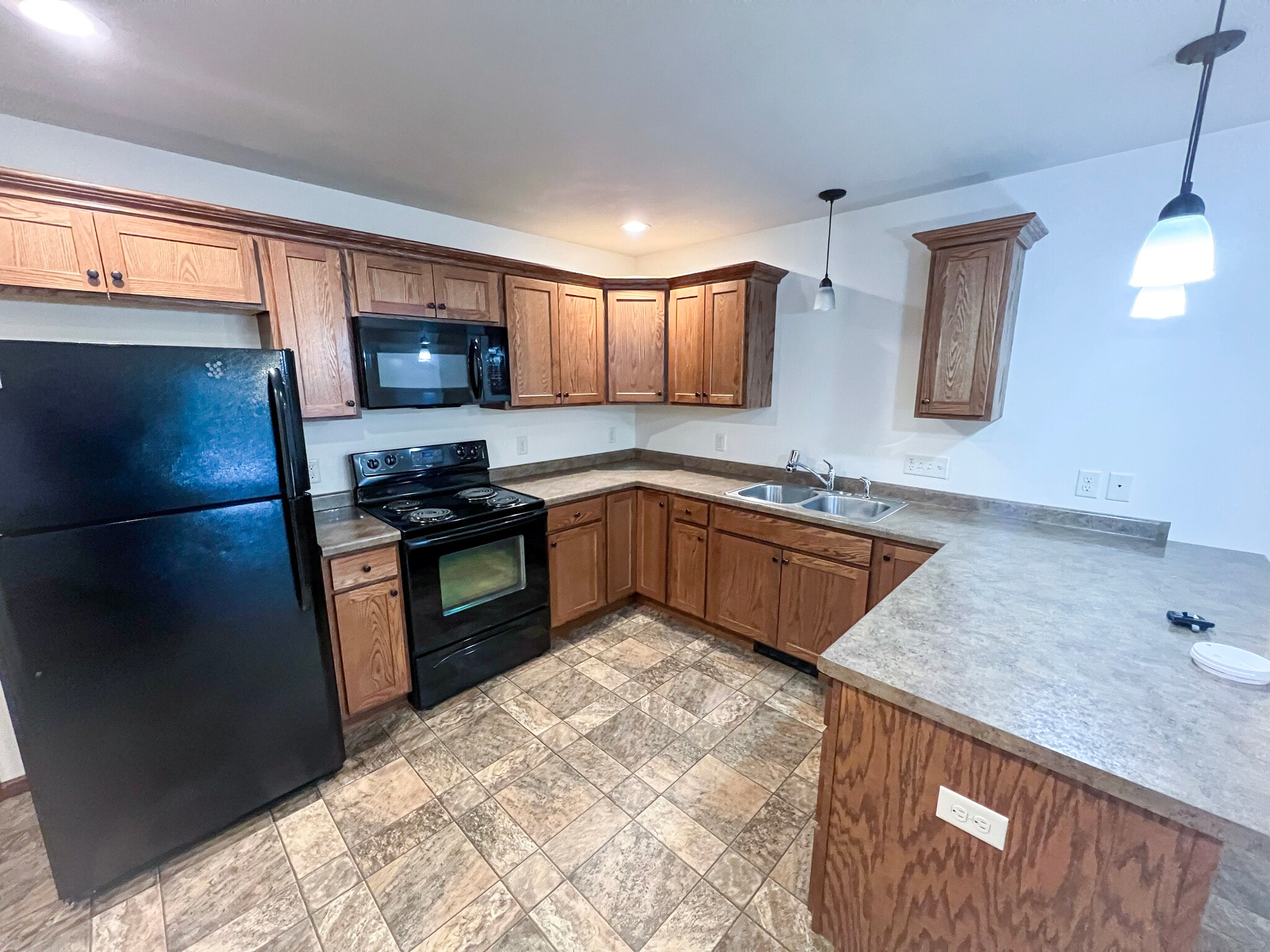 Building Photo - 26189 W 3rd Ave