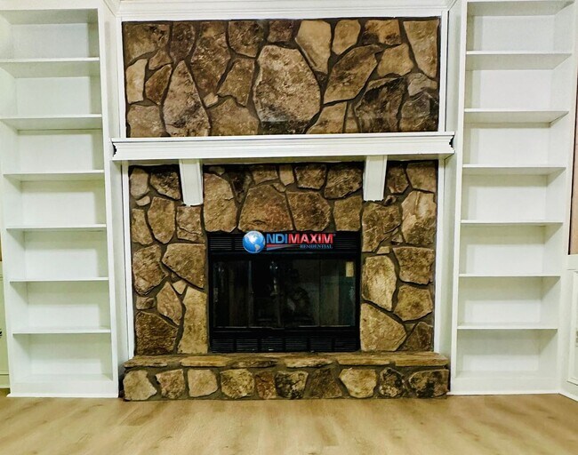 Building Photo - Nice 2-story house in LASSITER cluster in Marietta