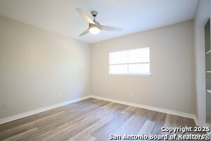 Building Photo - 9519 Braun Square