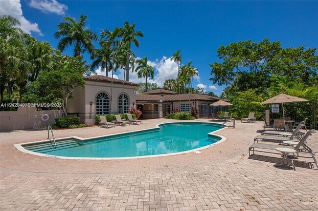 Building Photo - 9937 Nob Hill Pl