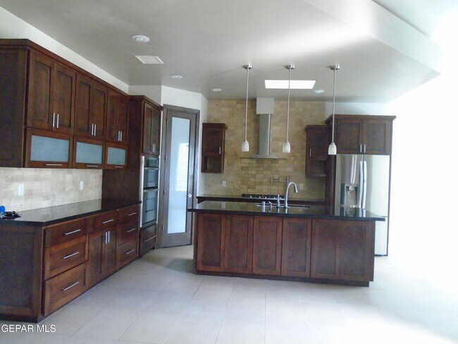 Building Photo - 7364 Brays Landing Drive