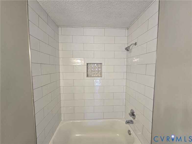 Building Photo - 10200 Stroud Ln