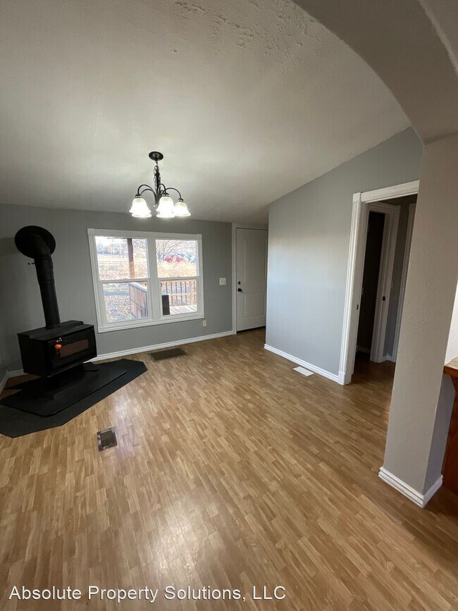 Building Photo - 3 br, 2 bath House - 6993 N Farm Rd 69