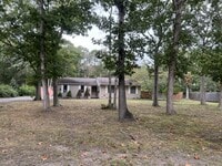 Building Photo - 1426 Stagecoach Rd