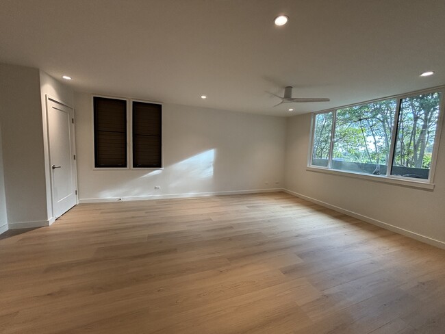 Building Photo - 500 Kawaihae St