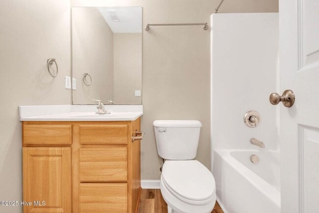 Building Photo - 114 Lincoln Pl Cir