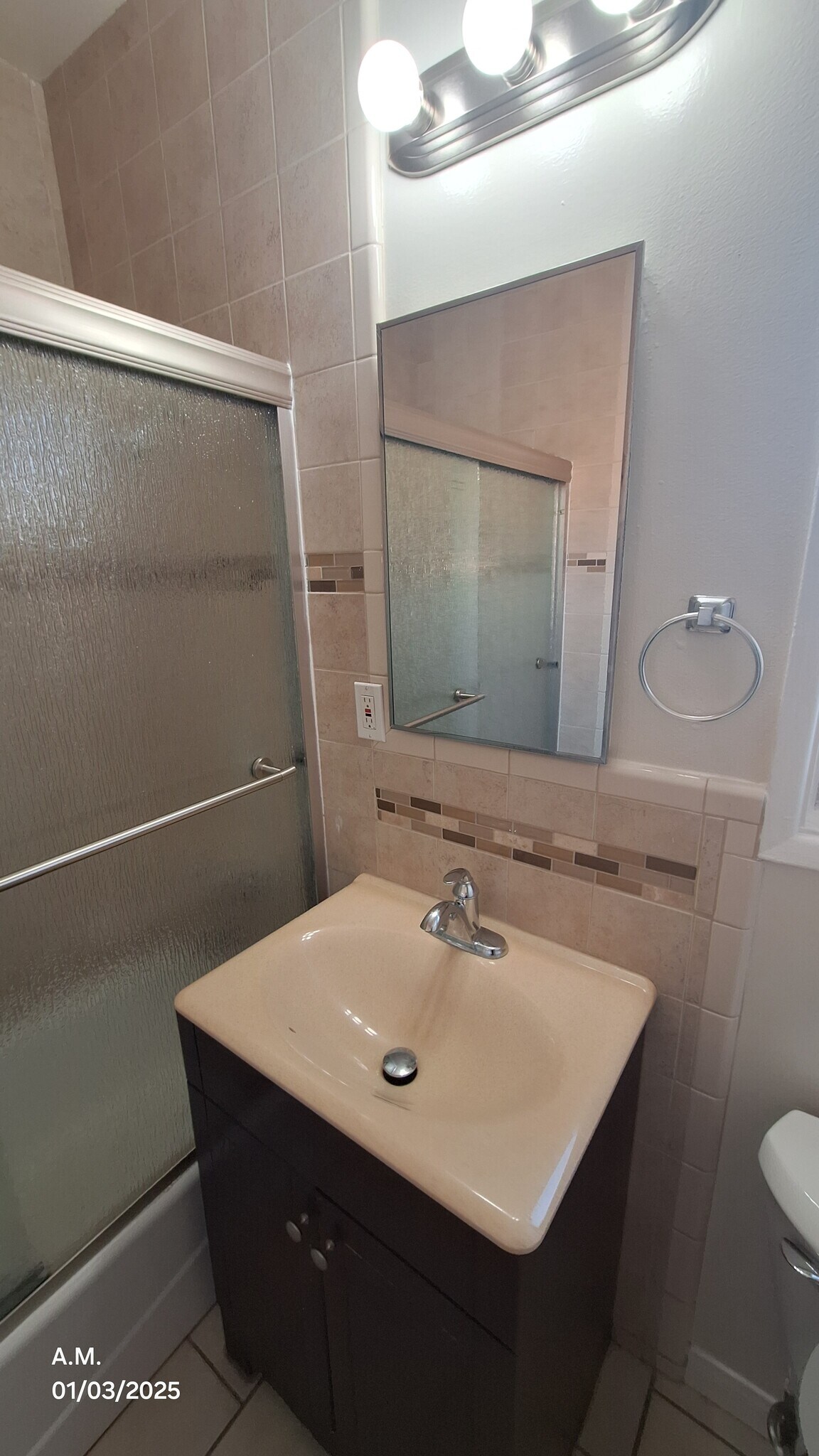 Building Photo - 912 N Market St