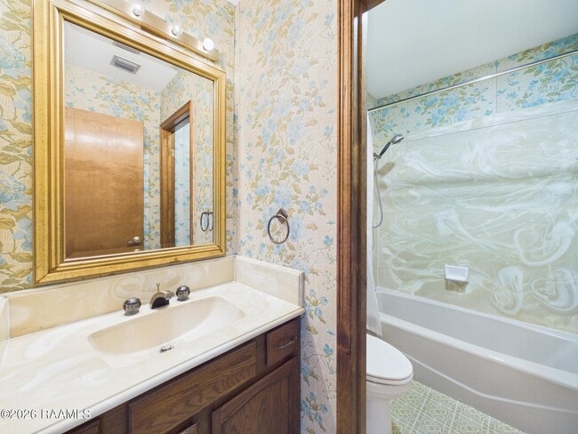 Building Photo - 604 Briargate Cir