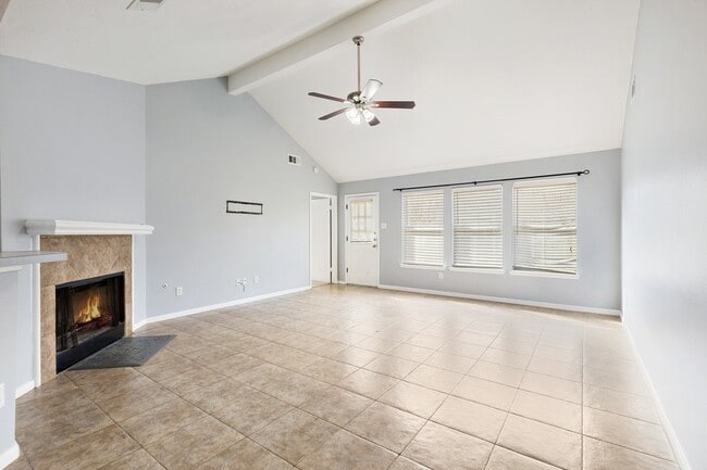 Building Photo - 2922 Abbey Field Dr