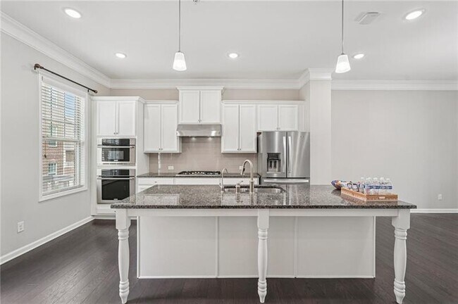 Building Photo - 741 Topsail Ln