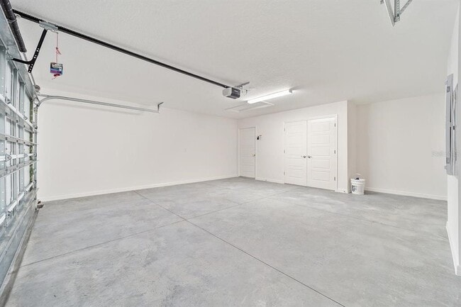 Building Photo - 2421 Hobkirk Lp