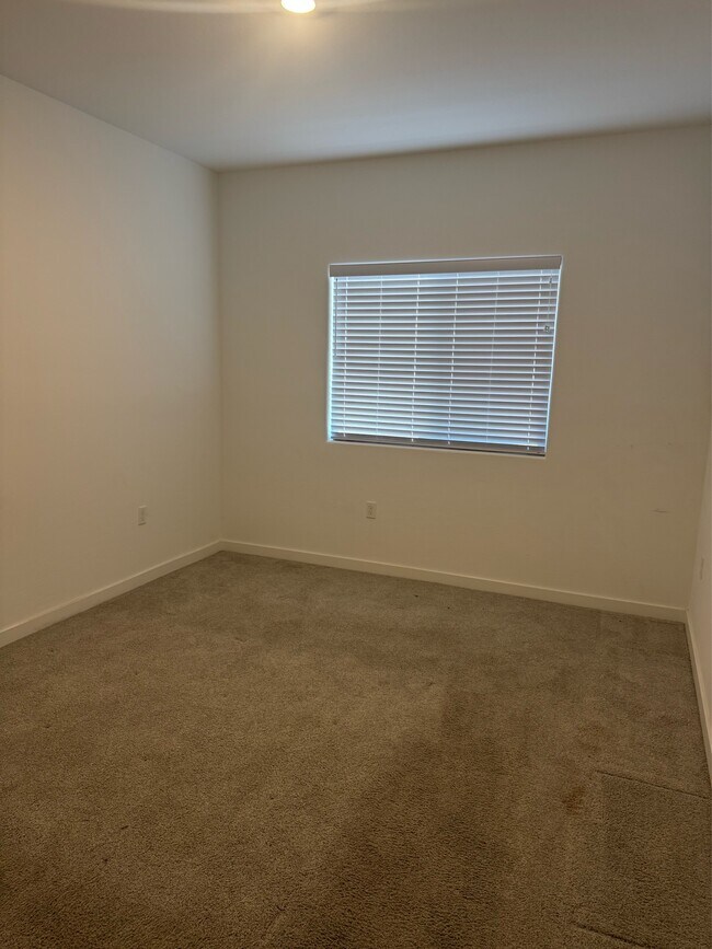 Building Photo - 3321 Mulberry Grv Wy