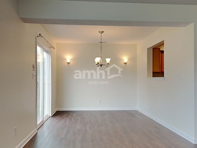 Building Photo - 16757 Yeoman Way