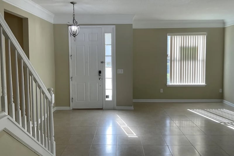 Building Photo - 4398 Wilmont Ave