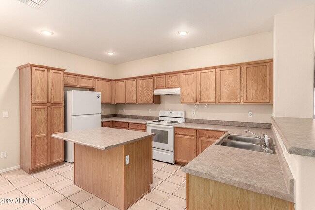 Building Photo - 12735 W Redondo Dr