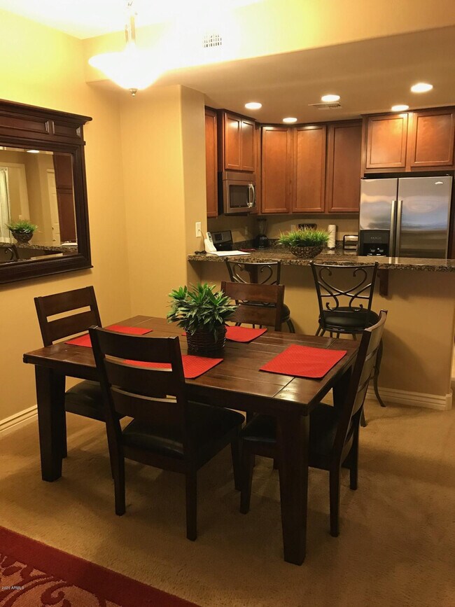 Building Photo - 5350 E Deer Valley Dr