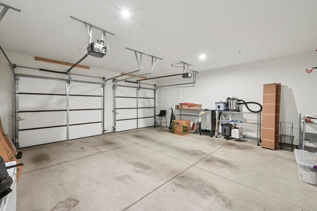 Building Photo - 100 Normandy Ave