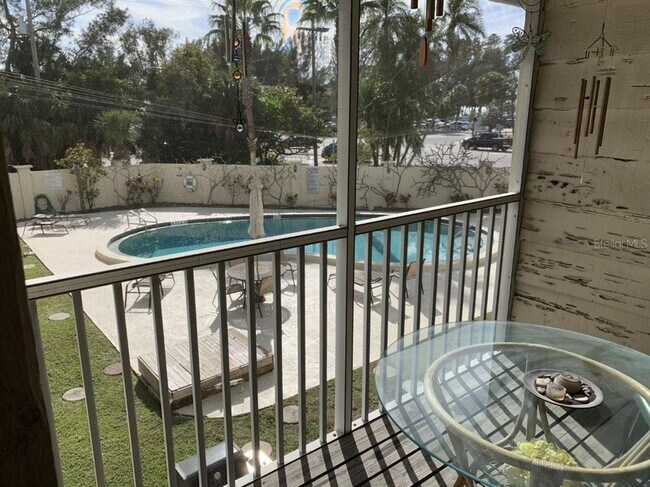 Building Photo - 4001 Gulf Dr
