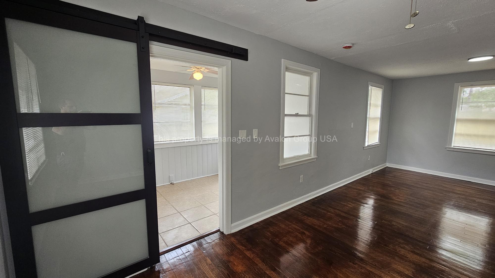 Building Photo - 912 Saratoga Blvd