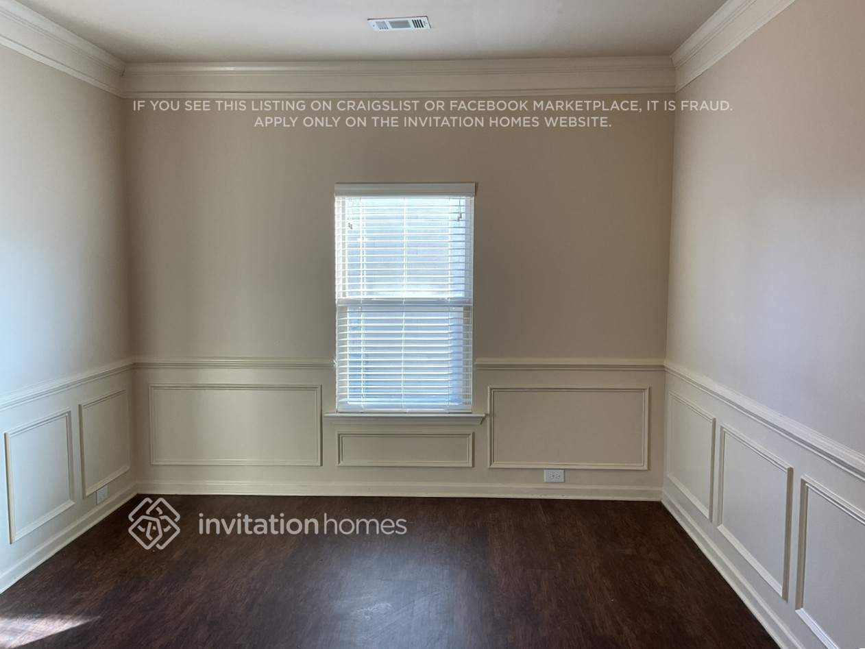 Building Photo - 3670 Brookhollow Dr