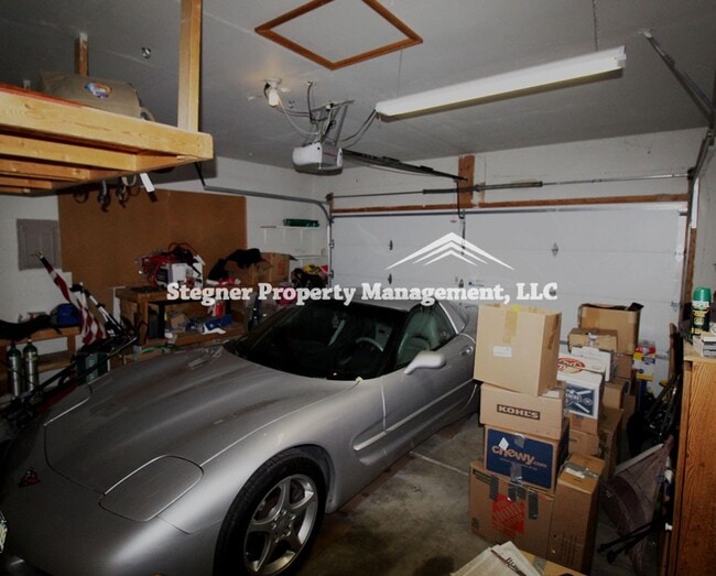 Building Photo - Nice Home in North Loveland