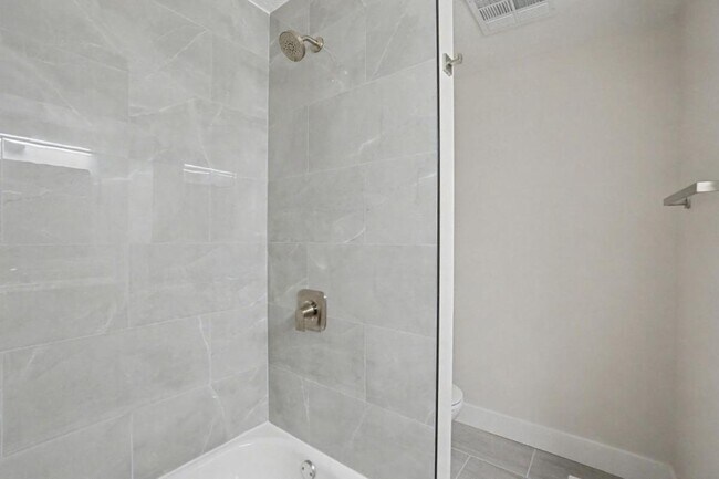 Building Photo - 7882 Lockport Blvd