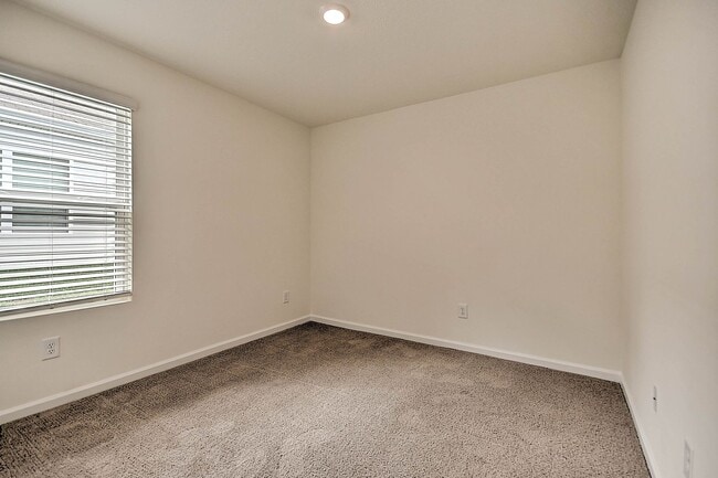 Building Photo - 416 Arrowhead Dr