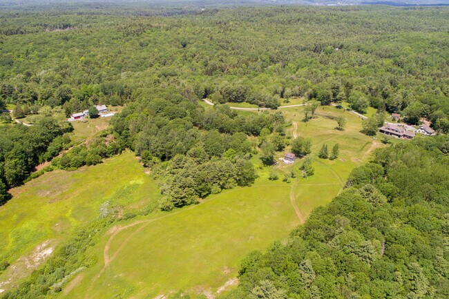 Building Photo - 378 Mill Rd