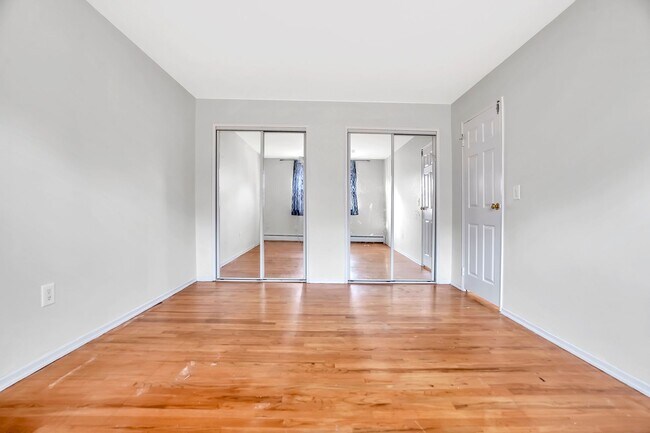 Building Photo - 55 Gill Ln