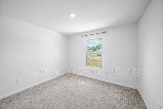 Building Photo - 8739 Schooner Ln