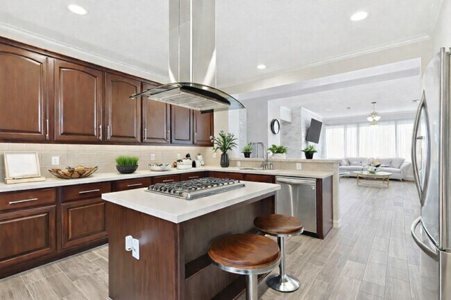 Building Photo - 1527 Orchard Park Dr