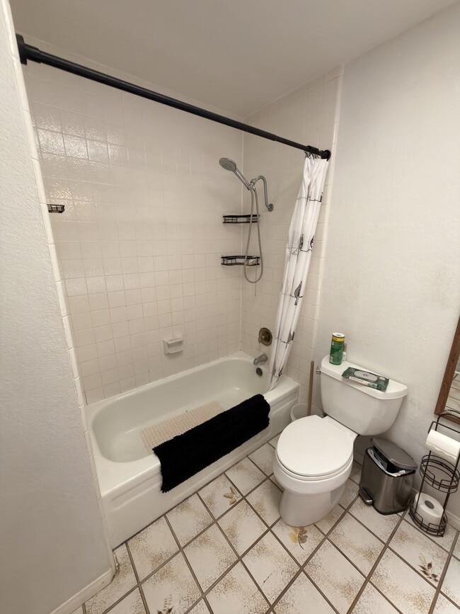 Building Photo - 9062 Stargaze Ave