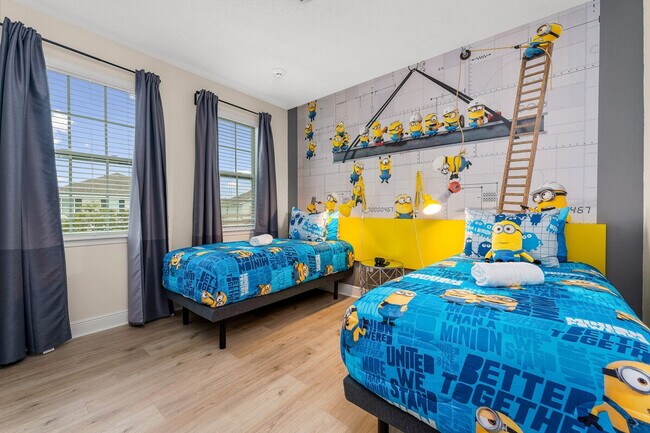 Building Photo - 421 Burma St