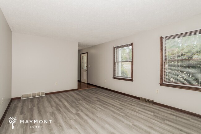 Building Photo - 3122 Edge Mar Dr