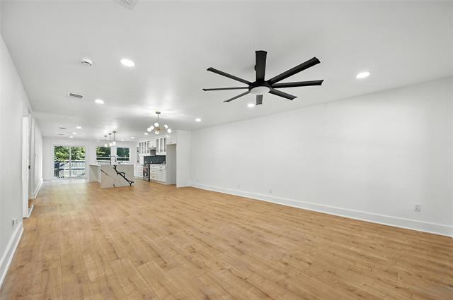 Building Photo - 508 W White Ave
