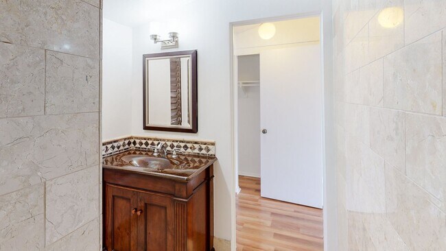 Building Photo - Modern Loft-Style Condo with Floor to Ceiling Windows  in Vibrant Culver City